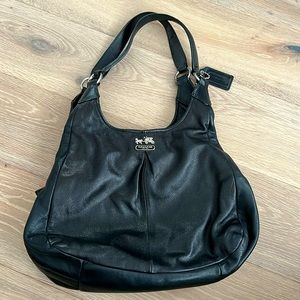 COACH Hobo Shoulder Bag - Black Leather - Beautiful Condition